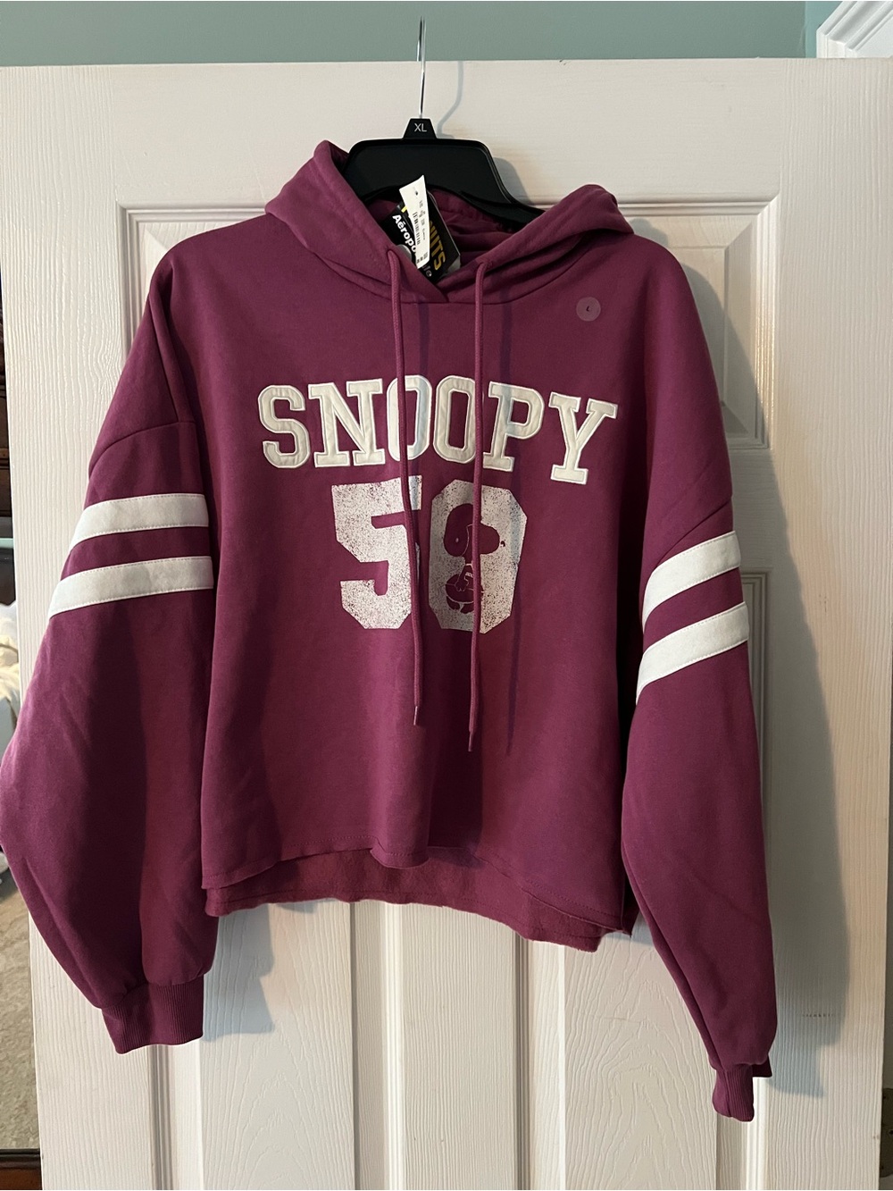 Aeropostale Maroon Snoopy Crewneck Hoodie - White Graphic